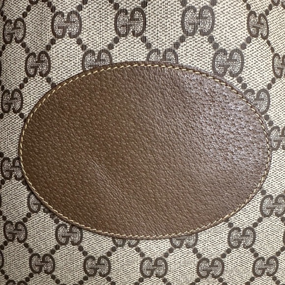 Gucci GG Sherry Line Monogram Canvas Tall Tote with Zippered Side Pocket - Picture 15 of 16